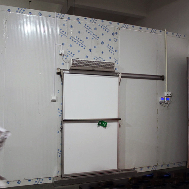 High Quality Camlock or Plug-in Refrigeration  Cold Room  Insulated Sandwich Panel For Cold Storage